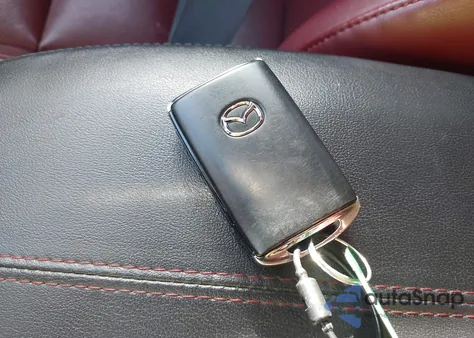 2024 Mazda Cx-30 2.5 S Carbon Edition z USA, uszkodzony, nr VIN 3MVDMBCM2RM647430